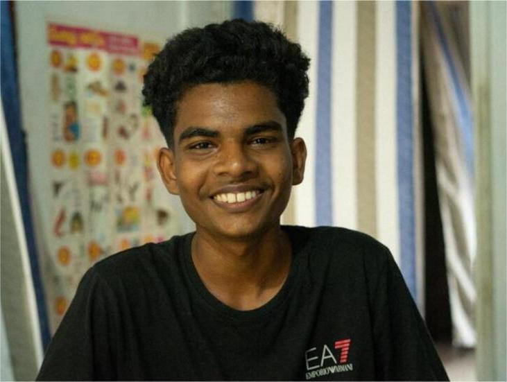 Gomaespuma Becas 5 Sri Lanka